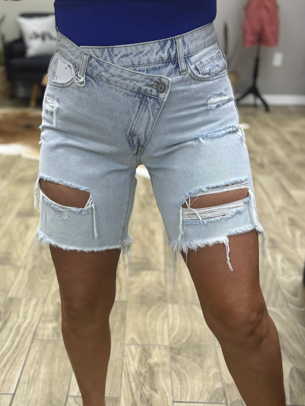 Mica boyfriend light denim jean shorts