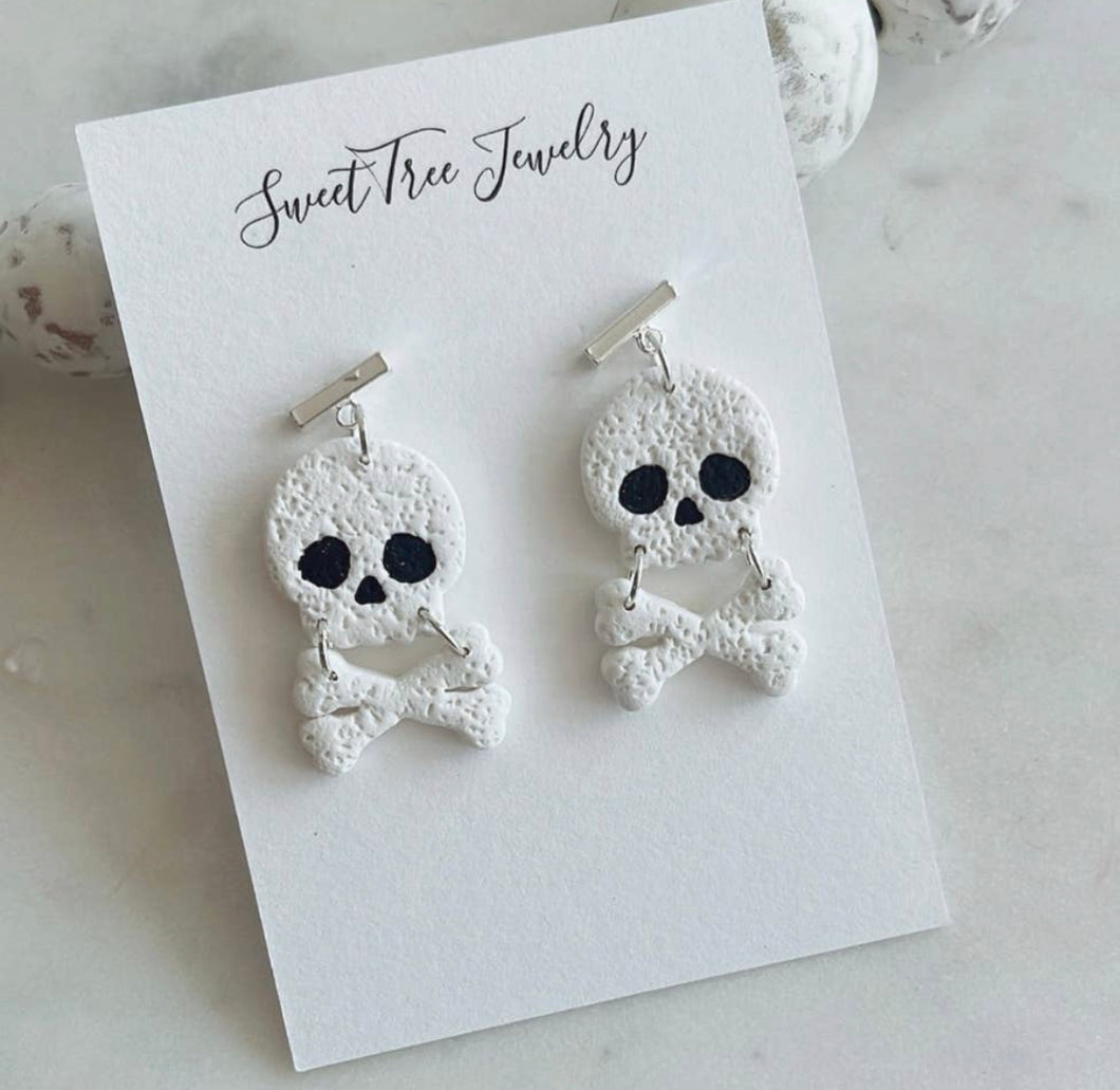 Skully dangle earrings