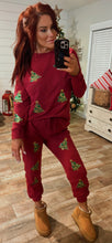 Load image into Gallery viewer, O Christmas tree loungewear set
