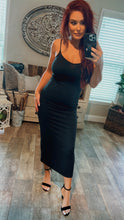 Load image into Gallery viewer, Love affair maxi dress ~Black
